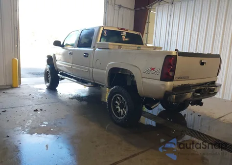 2007 Chevrolet Silverado 2500Hd Classic Lt3 из США, поврежденный, VIN 1GCHK23D47F147632